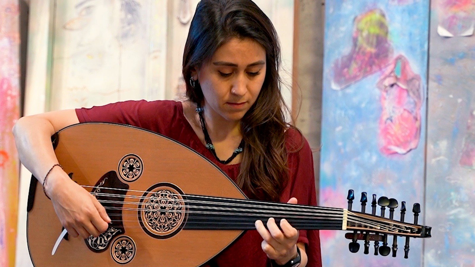 Eyes on the oud