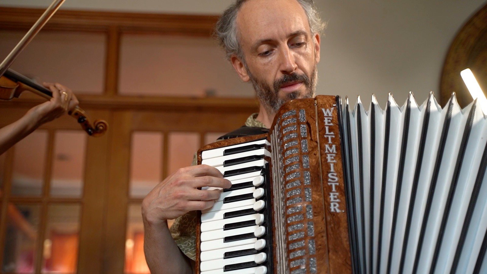 Accordion, Rain